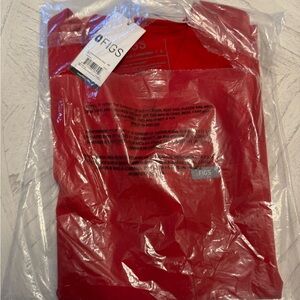 Figs Red scrub top & grey joggers  w/ red drawstring